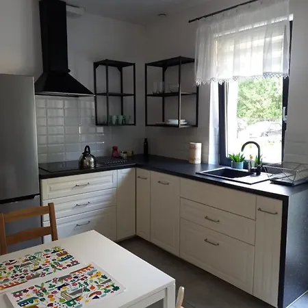 Lejlighed Przy Obozie Oświęcim (Auschwitz)